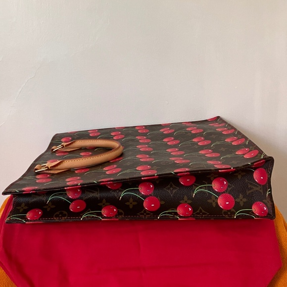 LV SAC PLAT MONOGRAM CERISE TAKASHI MURAKAMI - Picture 6 of 14